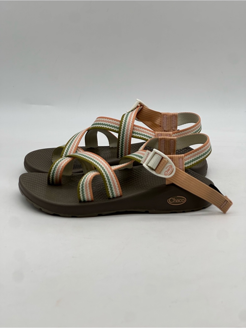 Chaco Classic Sandals. Size 9 - Picture 6 of 9